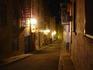 [iero] Les rues sont bien tranquiles la nuit. Ici une rue perpendiculaire à la rue Couillard.